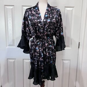 Victoria's Secret Black Floral Satin Robe Size XS/S